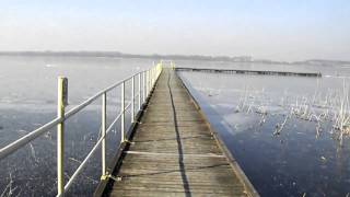 preview picture of video 'Jezioro Miedwie obok wsi Wierzchląd przystań 1'