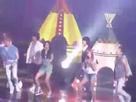 [2009-07-25] Music Core - SHINee ft. SNSD - Juliette Remix ver. Rehersal
