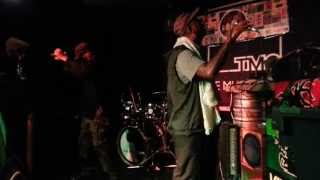 VIBRONICS---Madu Messenger ft Parvez Dub Factory live---Richi's Rootz Dance 2013