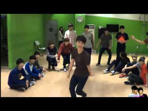 [130927] 17tv CHAN DANCING TO APINK'S NONONO