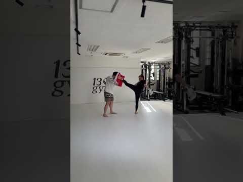 ダッキングとウィービングを加えたコンビネーション！ #キックボクシング #阿佐ヶ谷 #格闘技 #kickboxing