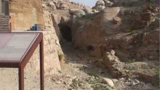 preview picture of video 'Nabataean Water Drain Tunnel at Petra - Jordan'