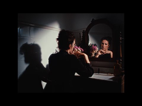 A garota não - Prédio mais alto