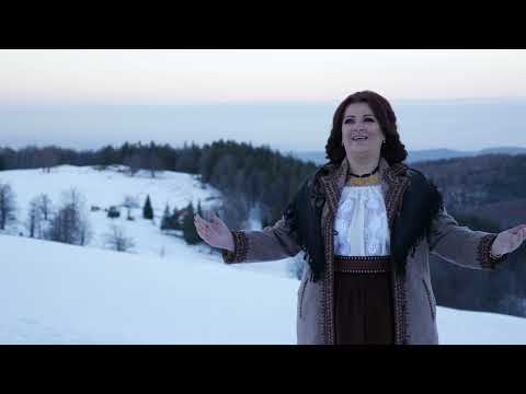 Mirabela Delia:Maica pe Hristos Îl Naste(colinda de Craciun)