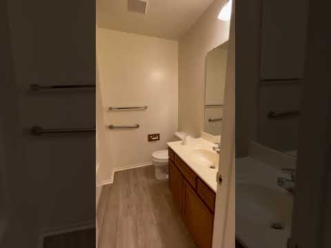 Executive Rental 2 Bedroom 2 Bath 2 Car Garage Duplex - New Flooring through out property video