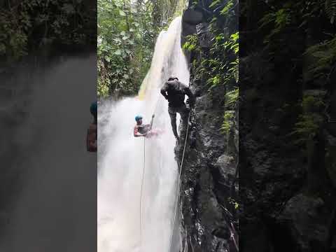 Aventura na Cachoeira Costa Rica em Wanderlândia Tocantins