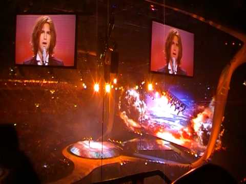 Eurovision 2011: Live inside the Arena: Amaury Vassili - Sognu (France) Big Final
