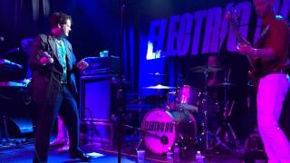 Electric Six - Improper Dancing/(Who the Hell Just) Call My Phone, Live in Omaha, NE (6/17/2015)