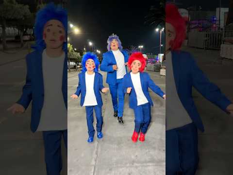 A quien le salió mejor ? ​⁠@losmateosoficial #shortsvideo #humor #baile #diversion #show #payasos
