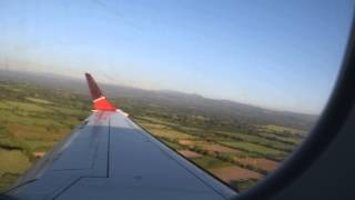 preview picture of video 'AV433 Landing San Salvador from Mexico City'