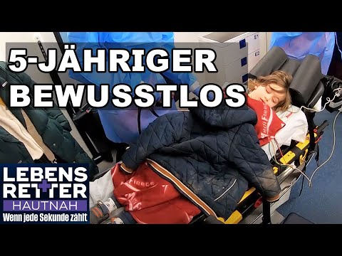 Serious emergency at kindergarten: febrile seizures and unconsciousness! | Lifesavers up close | ...