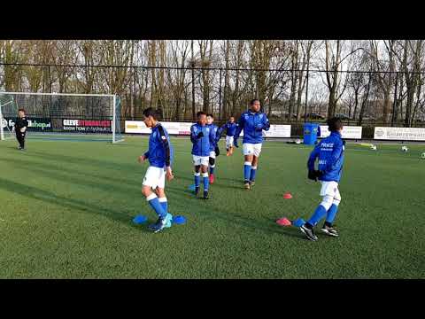 LMO JO11-1 -  Capelle JO11-1 op 07-04-2018 | Voor de wedstrijd