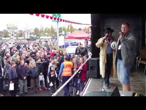 MT SHOW RADOM 7.10.2012 - LICYTACJA PIŁKI by dzyr.pl 5973