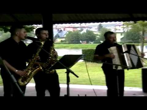 "MARSZ WESELNY" - wspaniale zagrany przez Kapelę "BONDARCZUKÓW" - Siemiatycze 2014