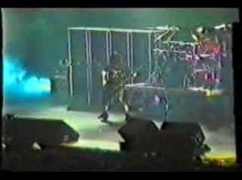 FAITH NO MORE live in Milano, december 17th 1992 - part 7
