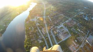 preview picture of video 'Paramotor flying on Midsummer`s night 2012'