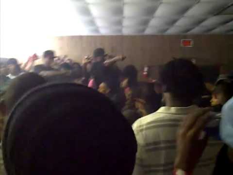 gnate performin i do me - YouTube.flv