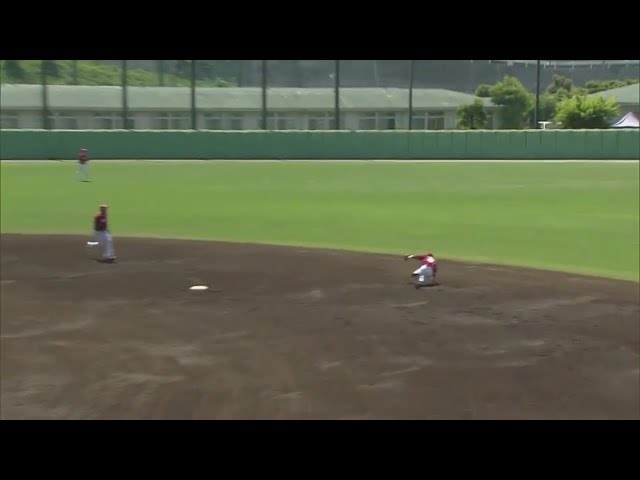 【ファーム】イーグルス・西巻が体を回転させながらのファインプレー!! 華麗な守備でセンター返しの打球をさばく!! 2019/5/30 L-E(ファーム)