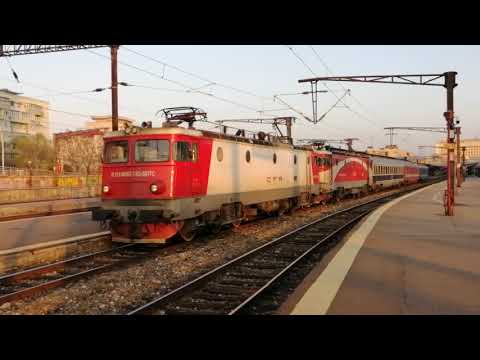 Tractiune dubla (EA 557 + EA 247) cu trenul IR 1643 (Bucuresti Nord - Beclean pe Somes) (30.03.2019)