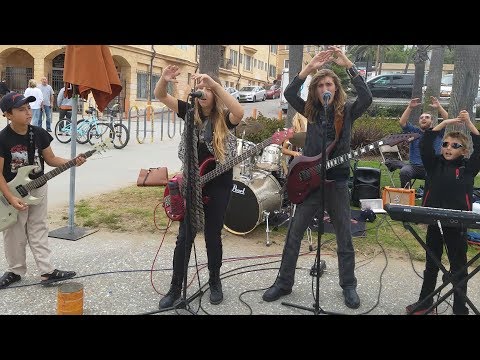 🎼 LILIAC BAND / The Cristeas - I Love Rock and Roll ( Cover )