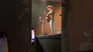 Tracy Byrd live 10 rounds with Jose Cuervo/ Margaritaville￼