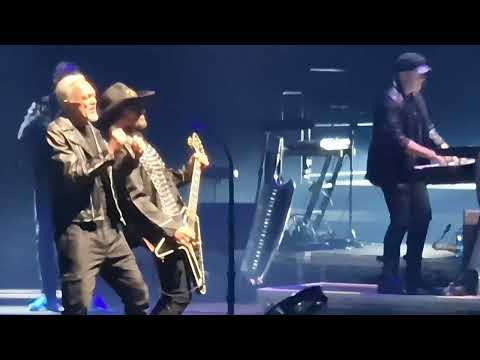 Lucie - Šrouby do hlavy - Koncert pro Patrika - 15