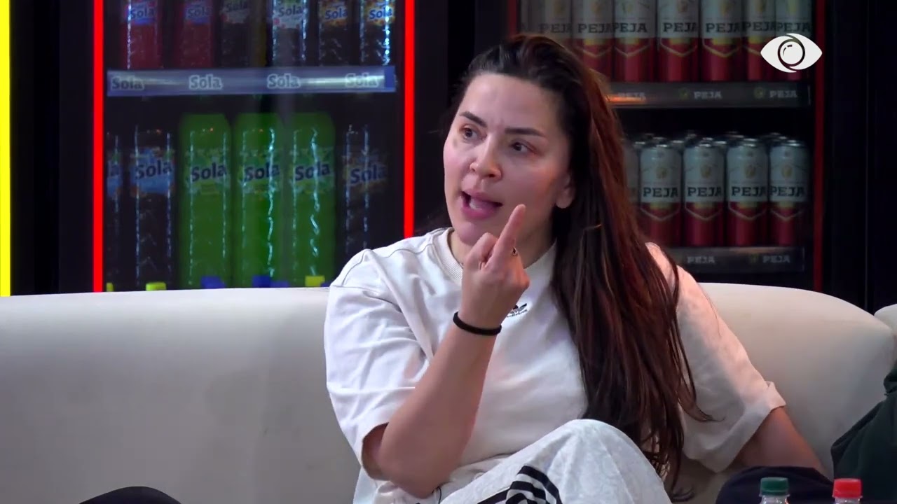 Ai është lolo i shtëpisë/ Rozana diskuton me Olën pas debatit me Jozin