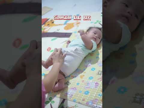 Saatnya si kecil tengkurap! Stimulasi ini seru dan penting untuk perkembangan mereka. 💪🍼