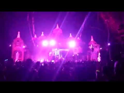 SuperWave by Firebeatz @ TomorrowWorld 2014
