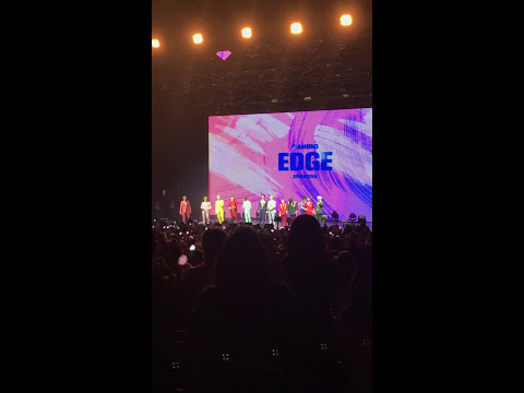 SEVENTEEN MEMBER INTRODUCTIONS - DE in CHICAGO 170818