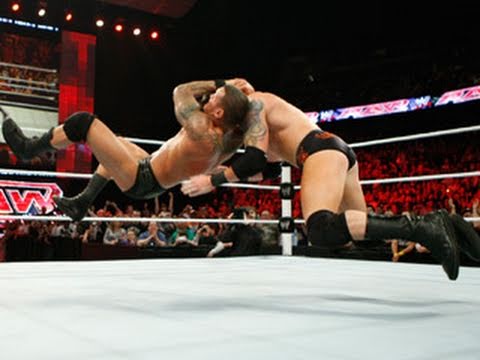 Raw: Randy Orton vs. Wade Barrett - WWE Championship Match