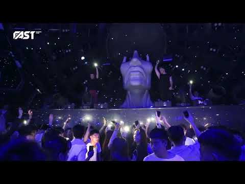 Nick Havsen at FAST CLUB in HEFEI, CHINA 2019