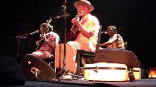 Brothers in Bamako -- On My Way to Bamako