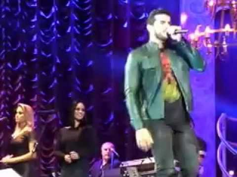 Leonardo e Eduardo Costa com Eduardo Melo