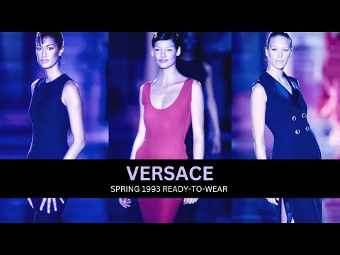 [PHOTOS] Gianni Versace Spring/Summer 1993 Ready-To-Wear Fashion Show