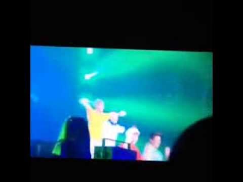 [FANCAM] 131224 #SMTOWNWEEK EXO - HOT's Candy  [Meng050218]