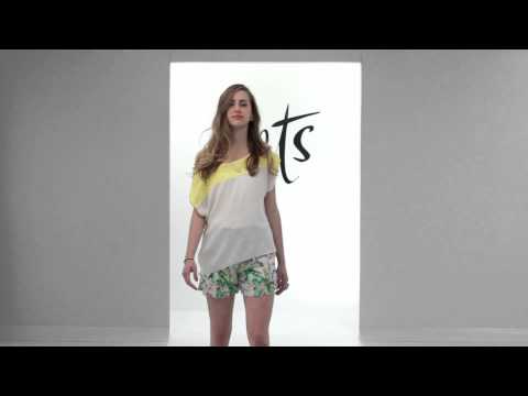 Blusa Recorte Bicolor - Coca-Cola Clothing