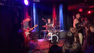 The Dead Betties "Freak Magnet" by L7