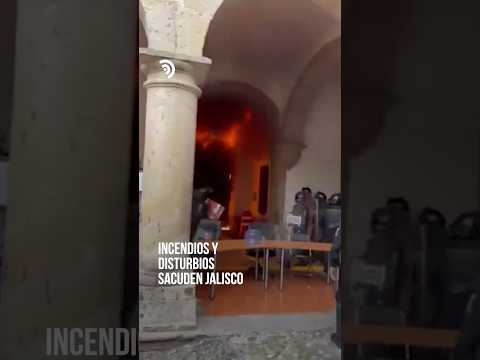 ¡Marcha por agua limpia termina entre incendios y disturbios en Jalisco! 🚨🔥