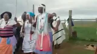 Download lagu AmaGqirha aseNgcobo~eMthatha mp3