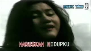 Download lagu Nike Ardilla-Nyalakan api😊 mp3