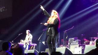 &quot;No One Else On Earth&quot; by Wynonna Judd LIVE!