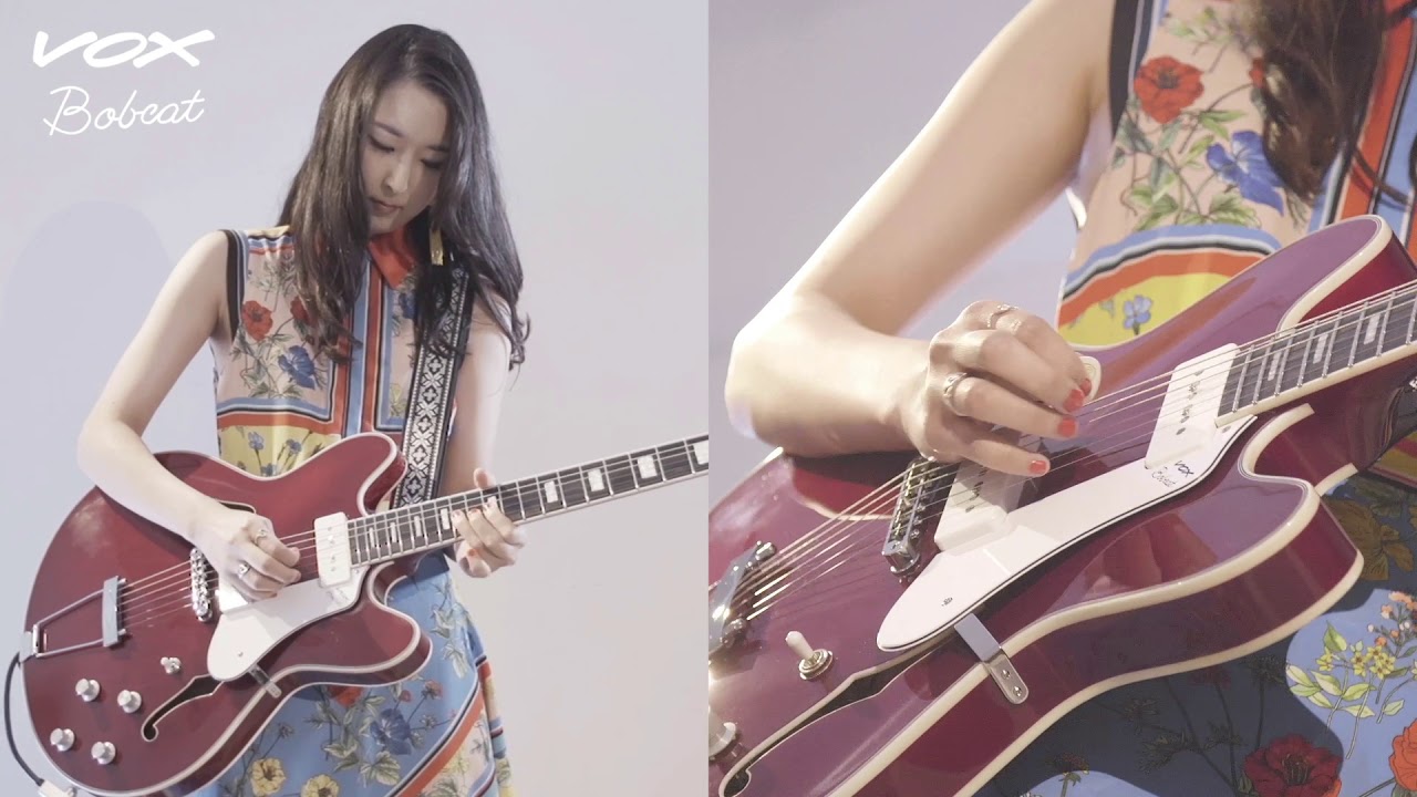 Vox Bobcat V90 Semi-Hollow Electric Guitar - Black