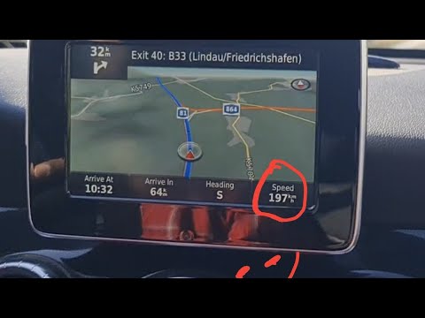 Driving Mercedes-Benz 🚗 190km/h in german Autobahn is Common