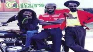 Culture: Jah Pretty Face (Reggae)