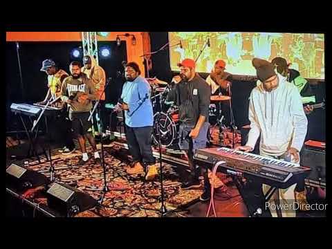 Amata Band - Pitjantjarra Prisoner 😎🎼🎵🎶