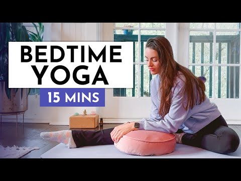 15 Min Bedtime Yoga Stretch to Relax and Sleep DEEP