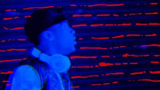 Iglooghost - Flying (Wiley Remix) ◮‿◮ DIR. BY RUFFMERCY