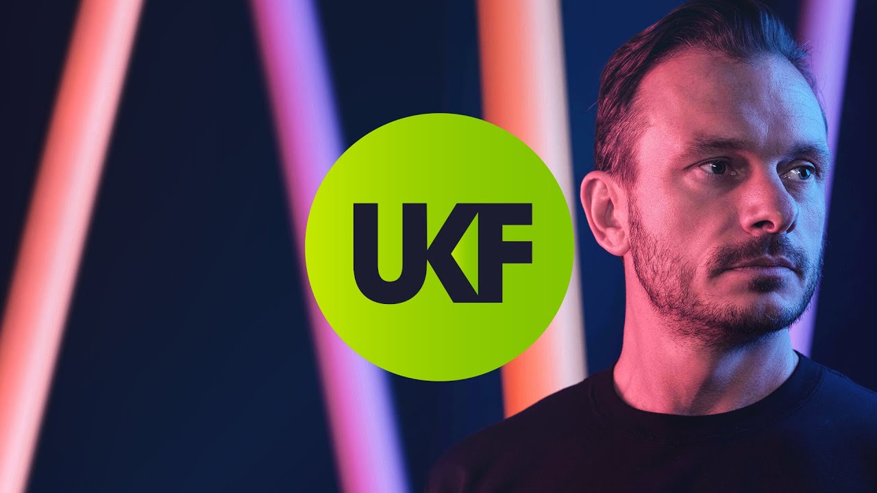 Andy C - Boom (ft. Tonn Piper)