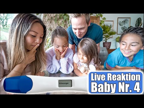 LIVE REACTION Mom is pregnant 🤰🏼 4th sibling! Pregnancy test live VLOG! Mommy Souls